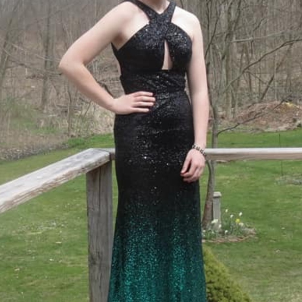 Prom dress